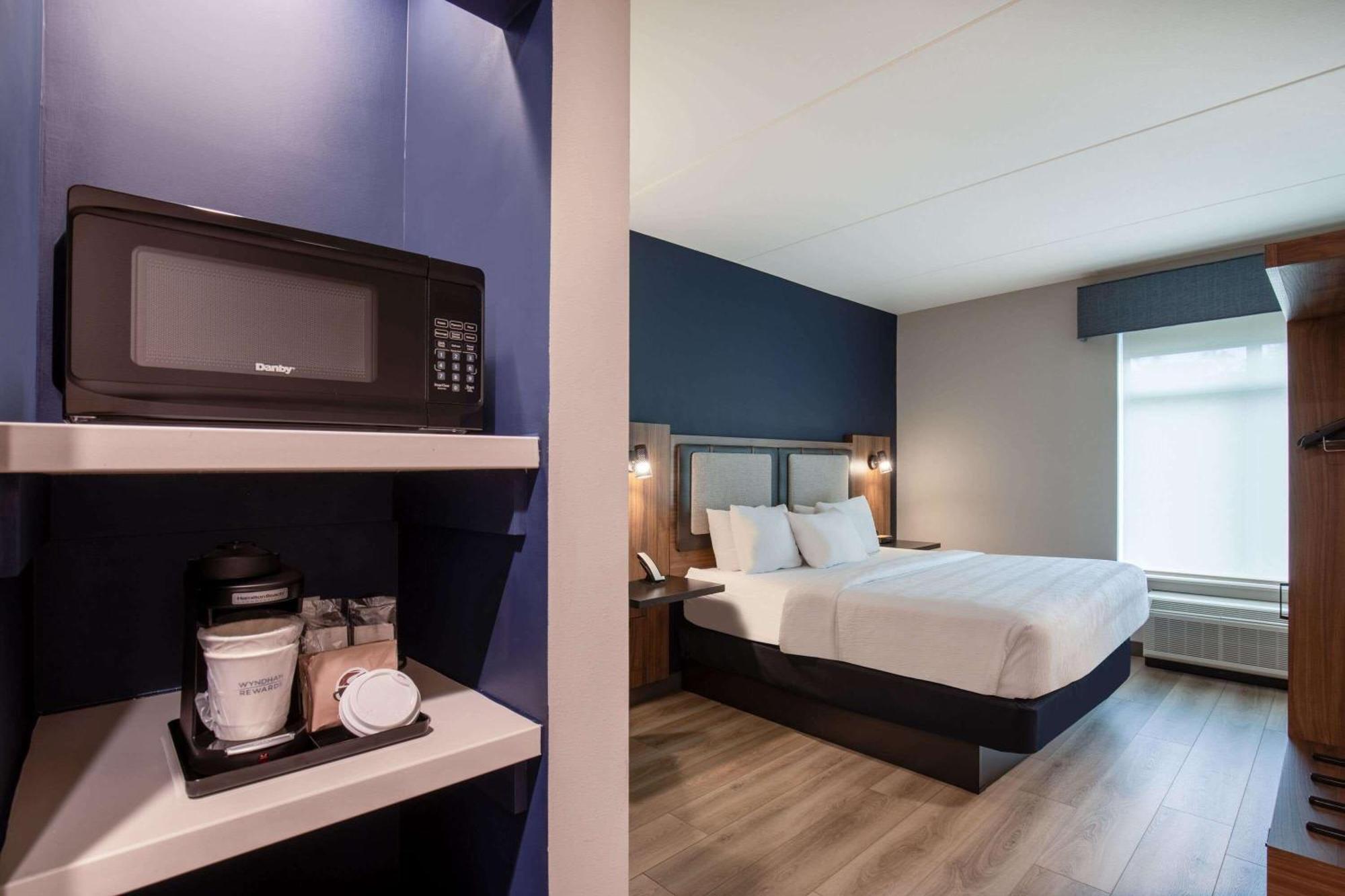 La Quinta Inn & Suites By Wyndham Chattanooga Downtown/South Экстерьер фото