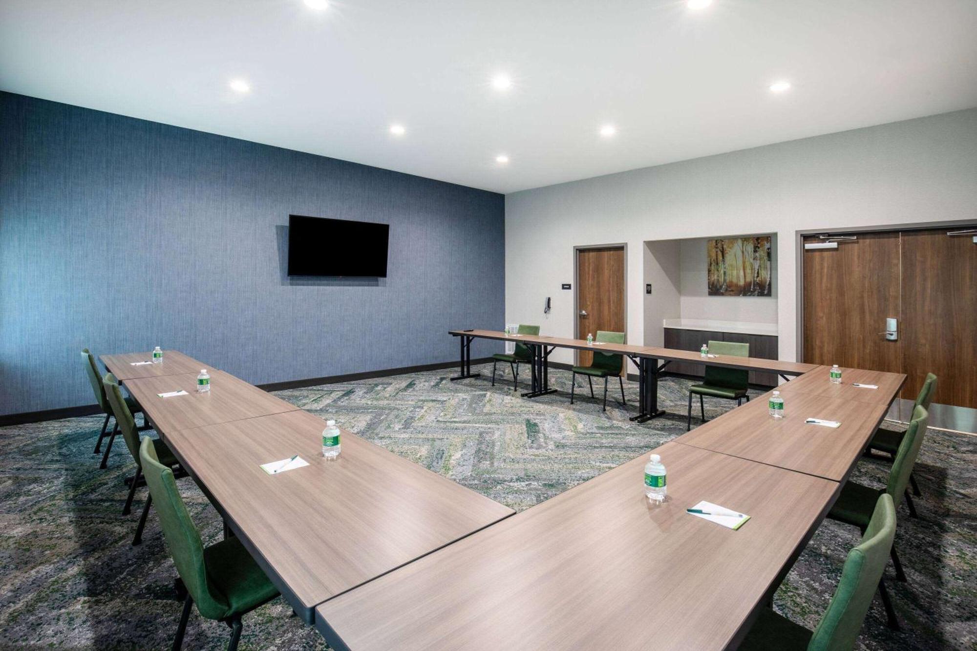 La Quinta Inn & Suites By Wyndham Chattanooga Downtown/South Экстерьер фото